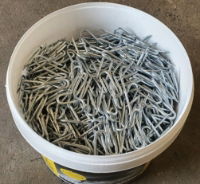 Barbed Fence Staples Extra Wide 50 x 4mm x 20kg Bucket (72 per kg)