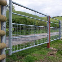 Metal Deer Gate 12ft x 1145mm 5 Rail 75 x 75mm Half Mesh